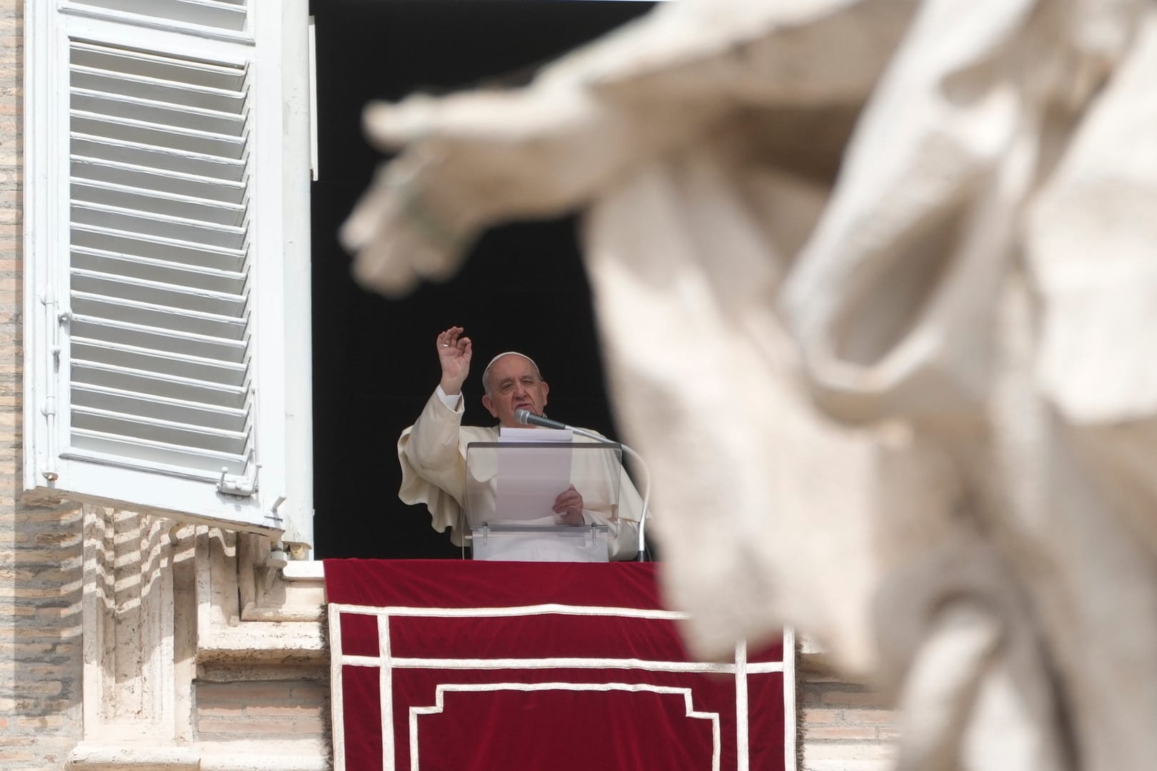 Pope asks for ‘wars, conflicts’ to give way to reconciliation