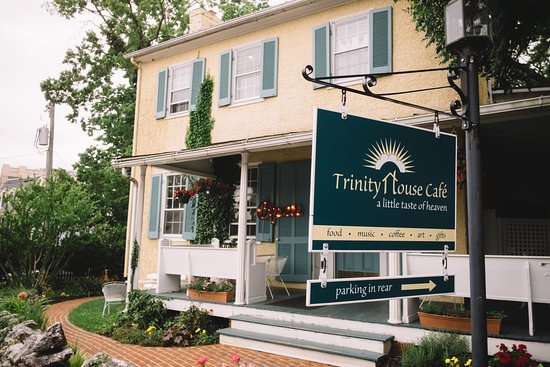 One Virginia family evangelizes one cup of coffee at a time