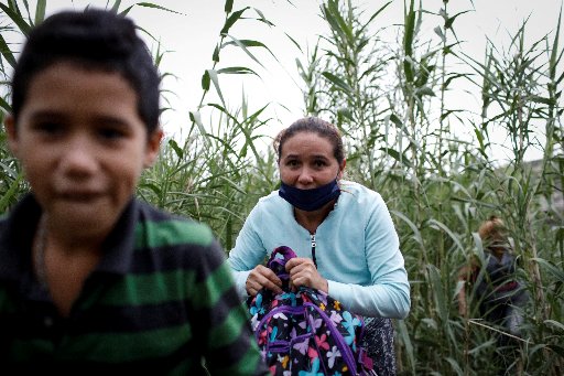 Biden administration urged to expand immigration status for Venezuelans