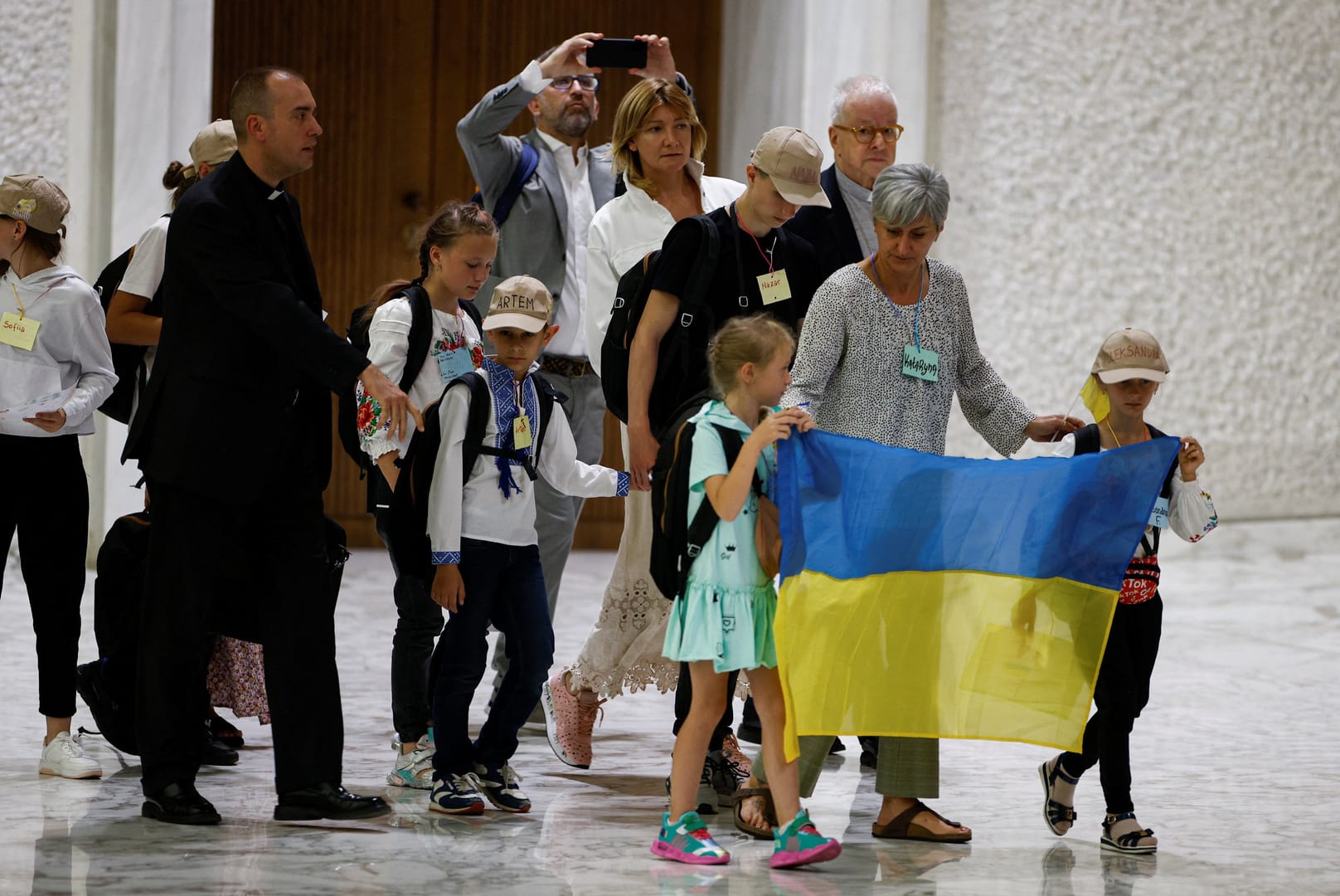 Pope calls for end to horror, madness on anniversary of war in Ukraine