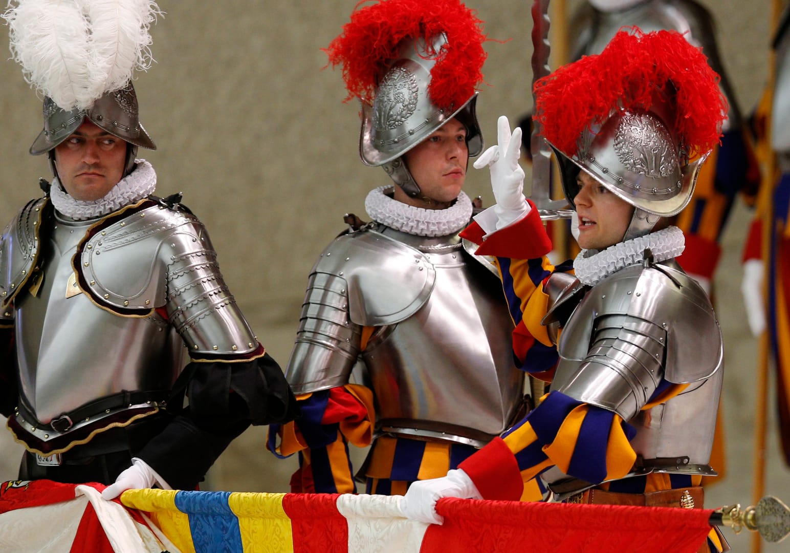 Swiss canton nixes funding of new barracks for Swiss Guard