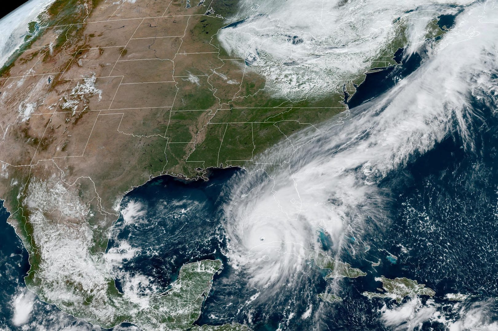 Florida bishop invites all to pray for God’s protection from Hurricane Ian