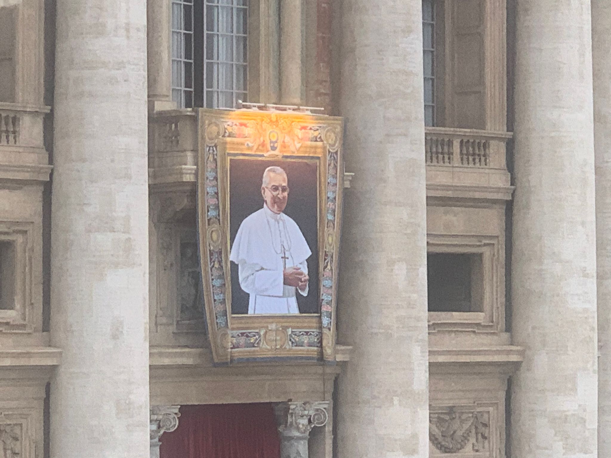 ‘Smiling pope’ embodied ‘joy of the Gospel,’ Pope Francis says
