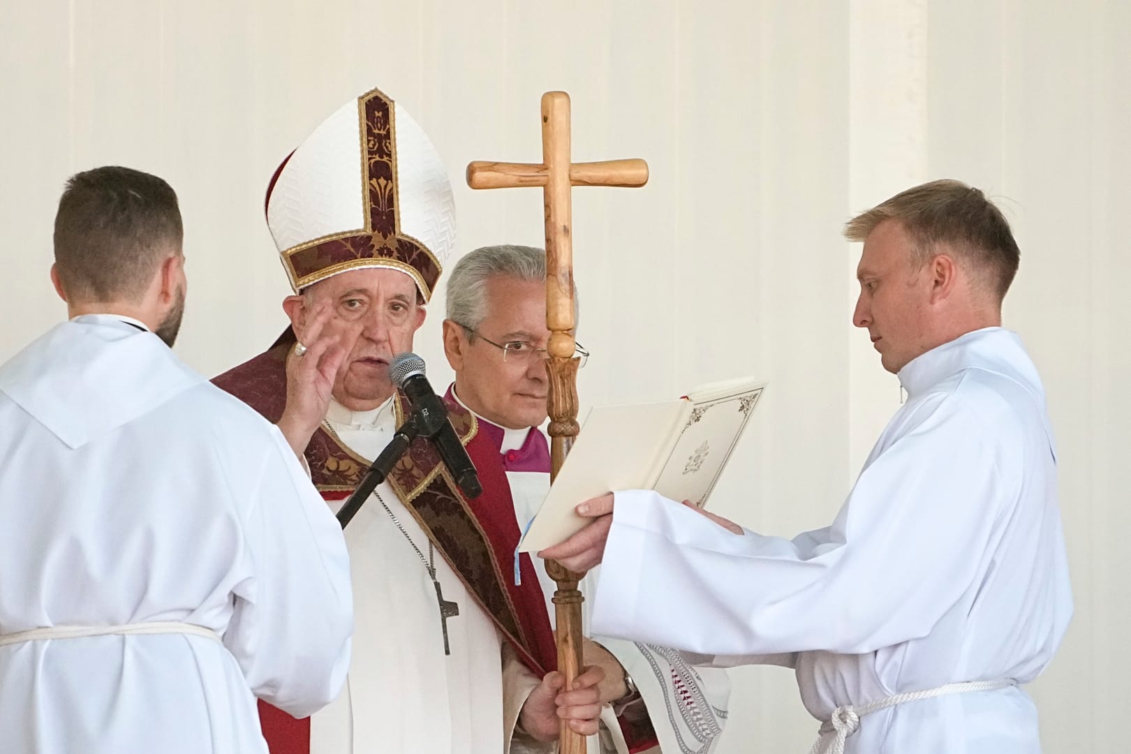 Pope encourages leaders of Kazakhstan’s small Catholic minority