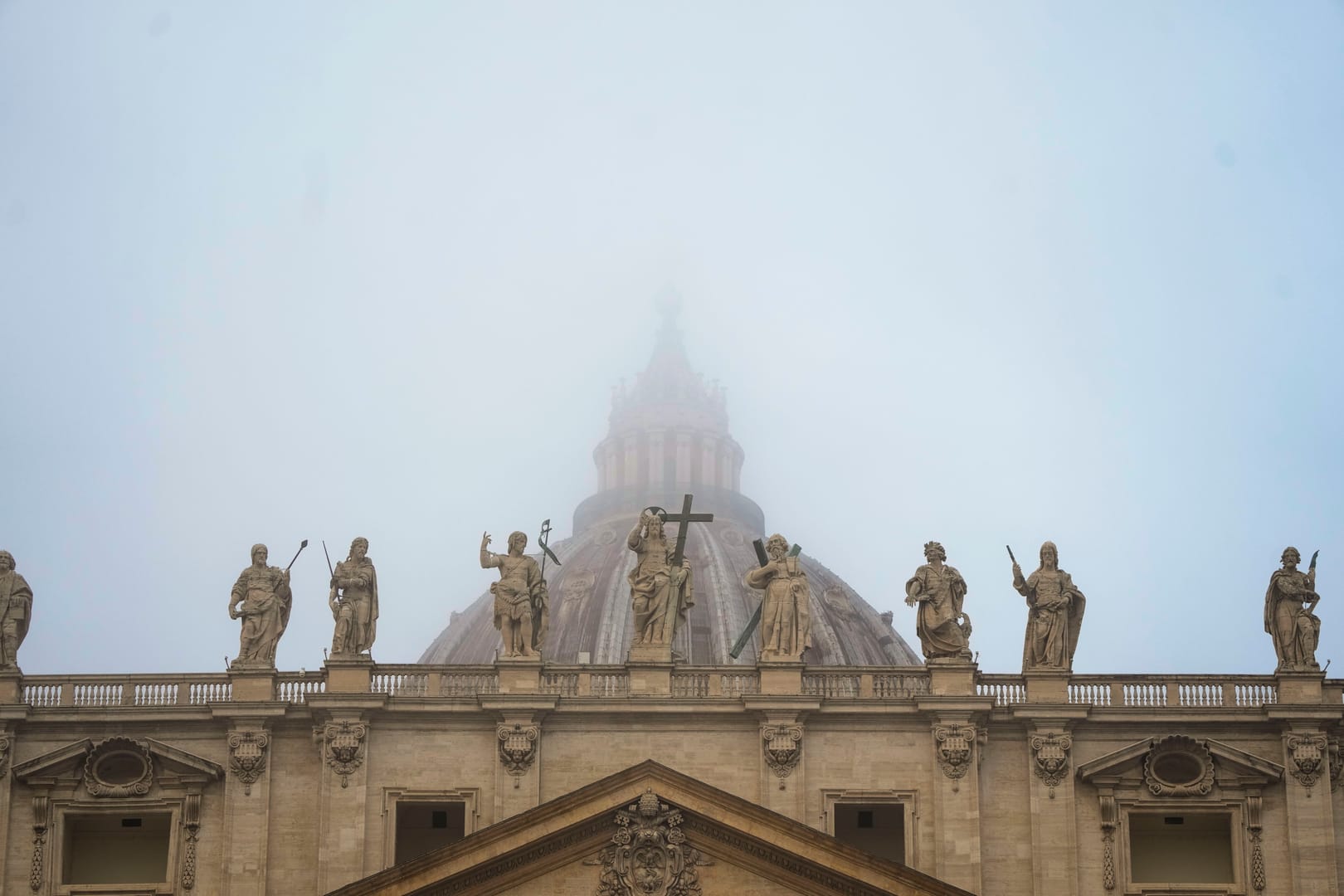 New synod doc highlights challenges, but offers few solutions