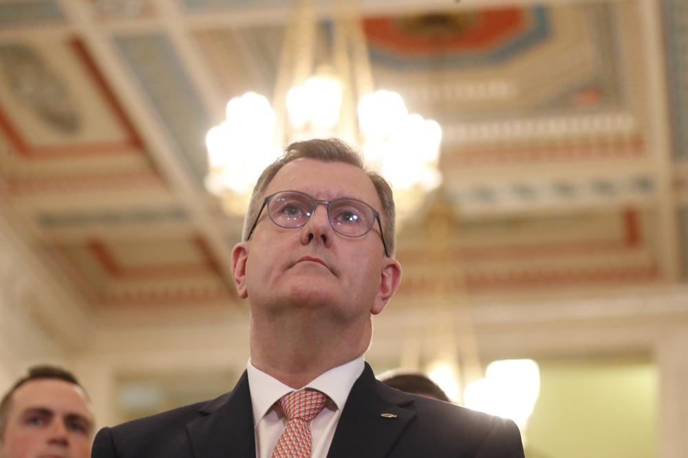 Brexit crisis pushes N Ireland to brink of new election