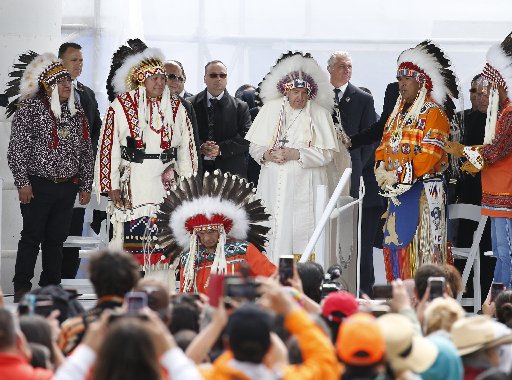 Canadian bishops say they’ll follow pope’s example with Indigenous