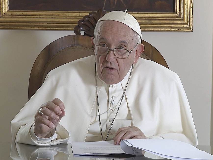 Pope urges Asian bishops to count on laypeople, celebrate diversity