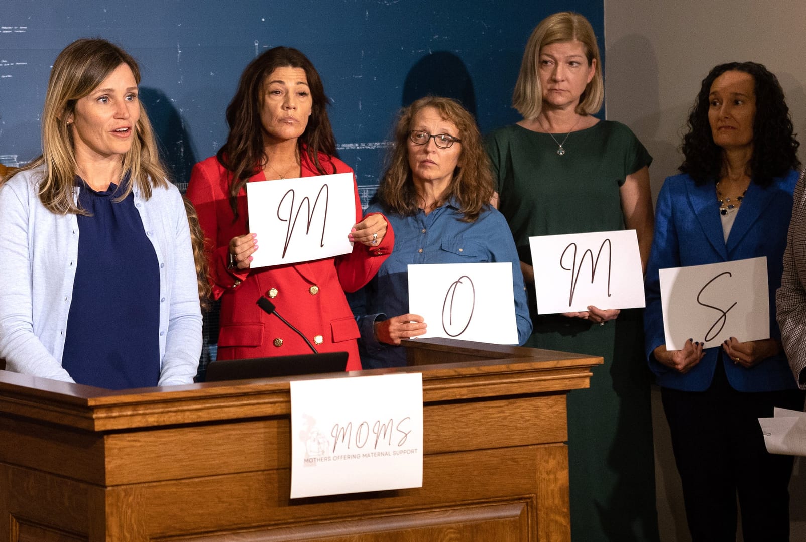 Moms’ group protests ruling striking down abortion laws