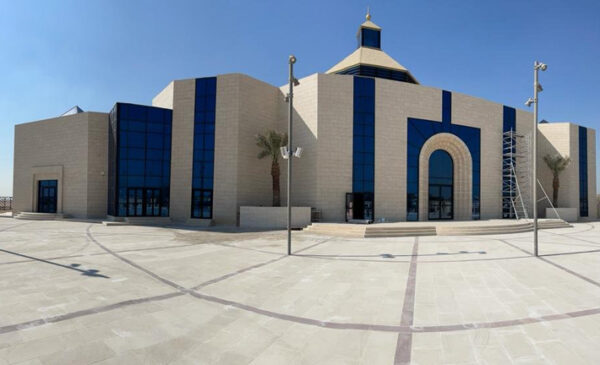 Pope’s Bahrain visit furthers outreach to Muslim world, bishop says
