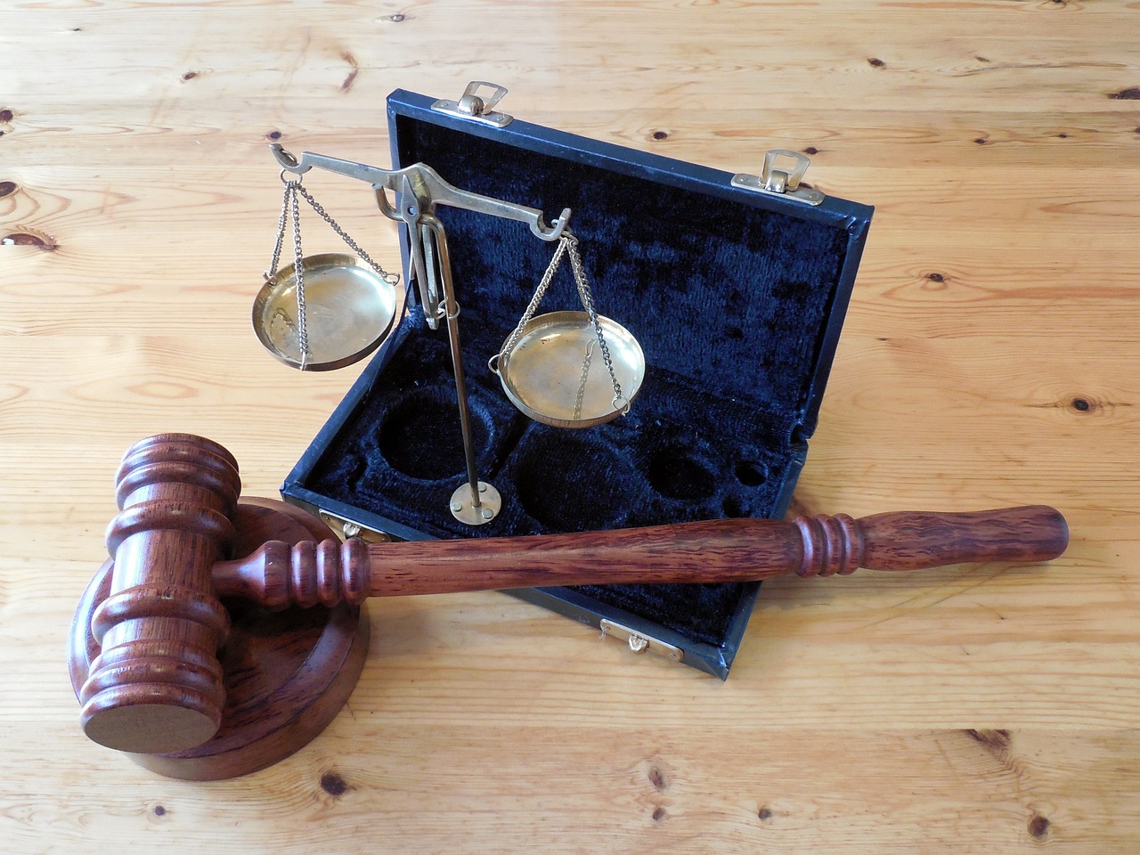 Retired priest in Virginia acquitted on sex abuse charge