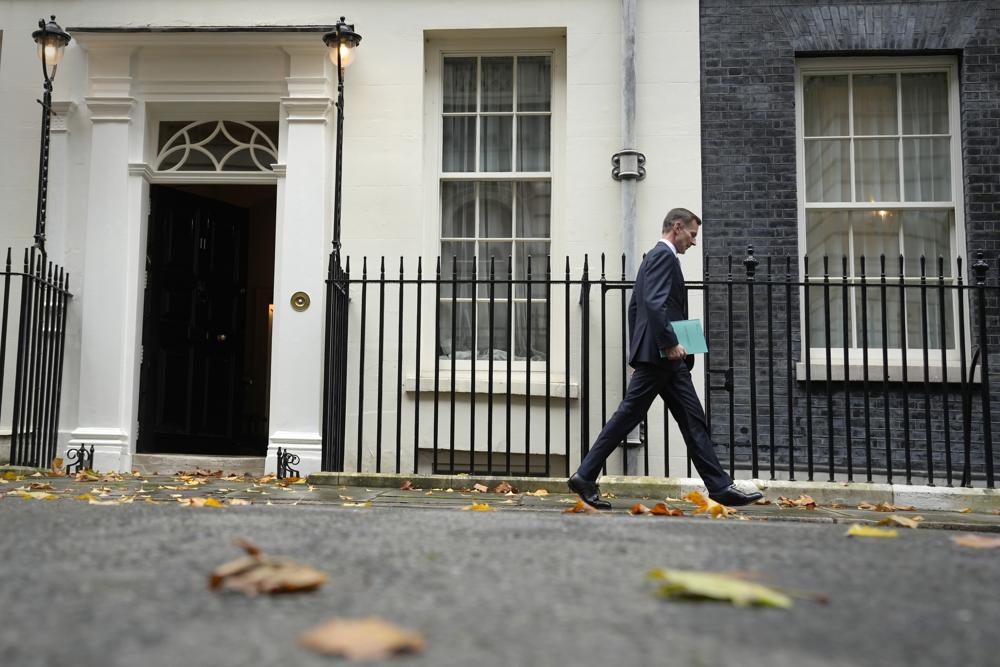 UK Catholic agencies disappointed in decision to keep cuts to foreign aid