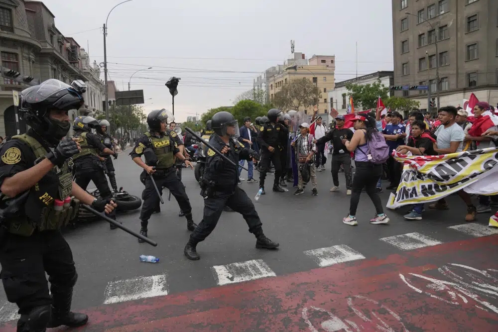 Amid violence and political crisis, Peru’s bishops appeal for calm