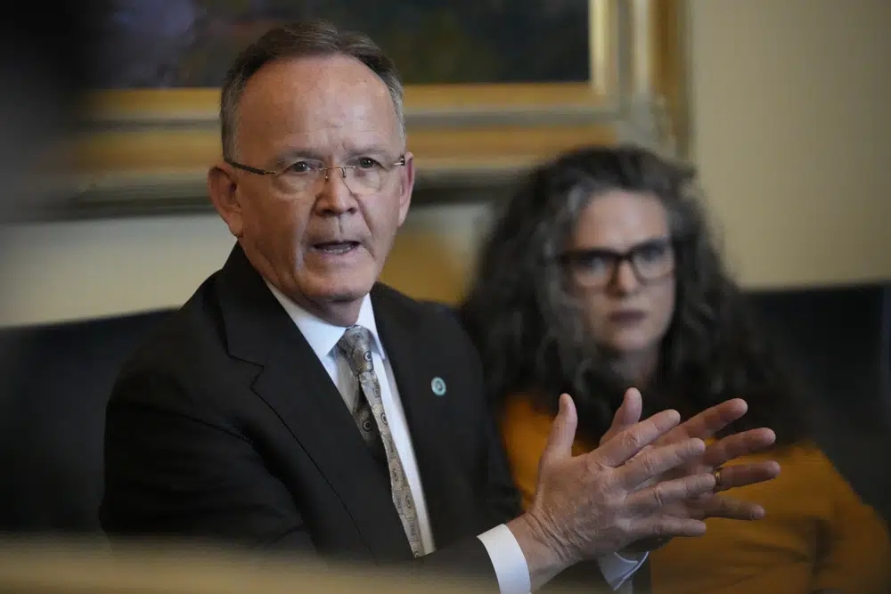 Push to require clergy to report abuse stalls in Utah