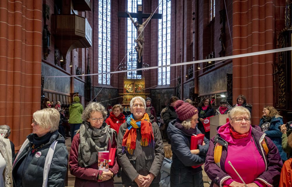Contentious German church reform assembly holds last meeting