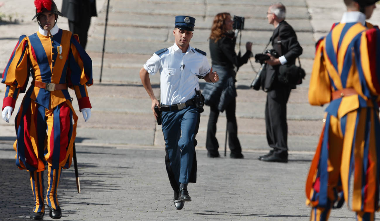 Vatican vignettes: Married priests, papal trains, Vatican scams and angry anarchists