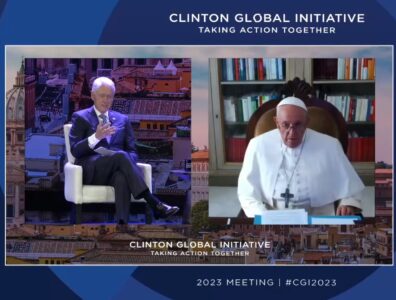Pope urges Clinton foundation to foster ‘culture of encounter’ in time of war