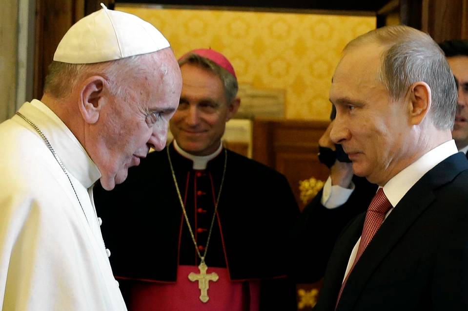 Defense of Pius XII reflects concern that Francis could be styled 'Putin's Pope' - Vimarsana News
