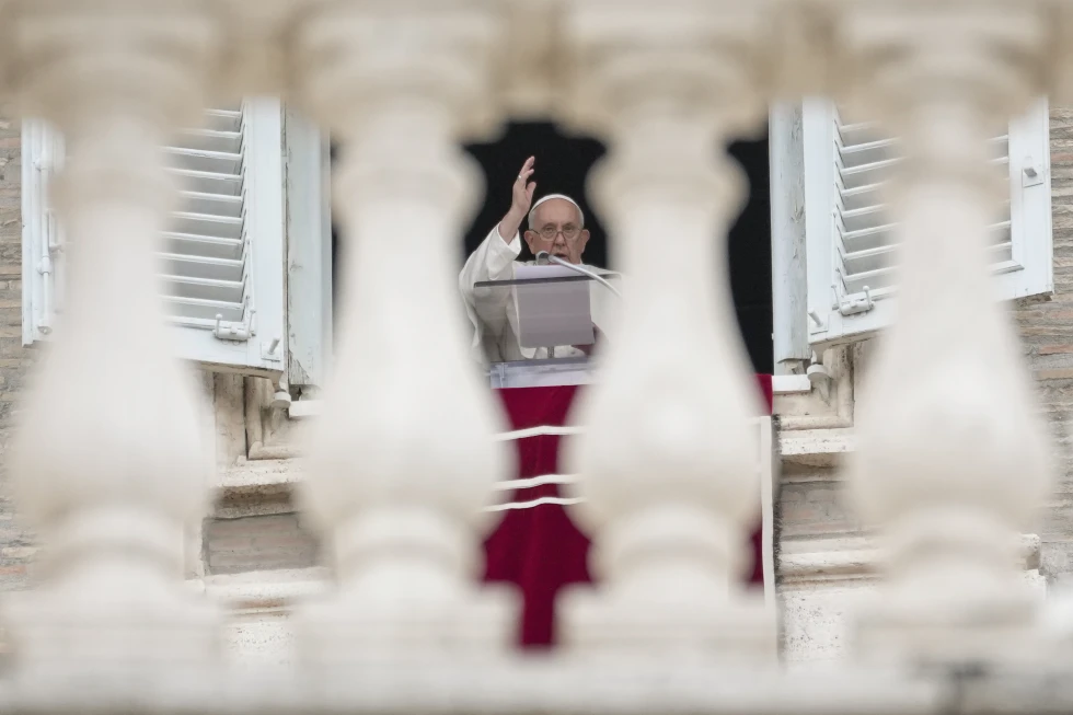 Pope confirms trip for UN climate summit, calls Synod of Bishops 'positive' - Vimarsana News