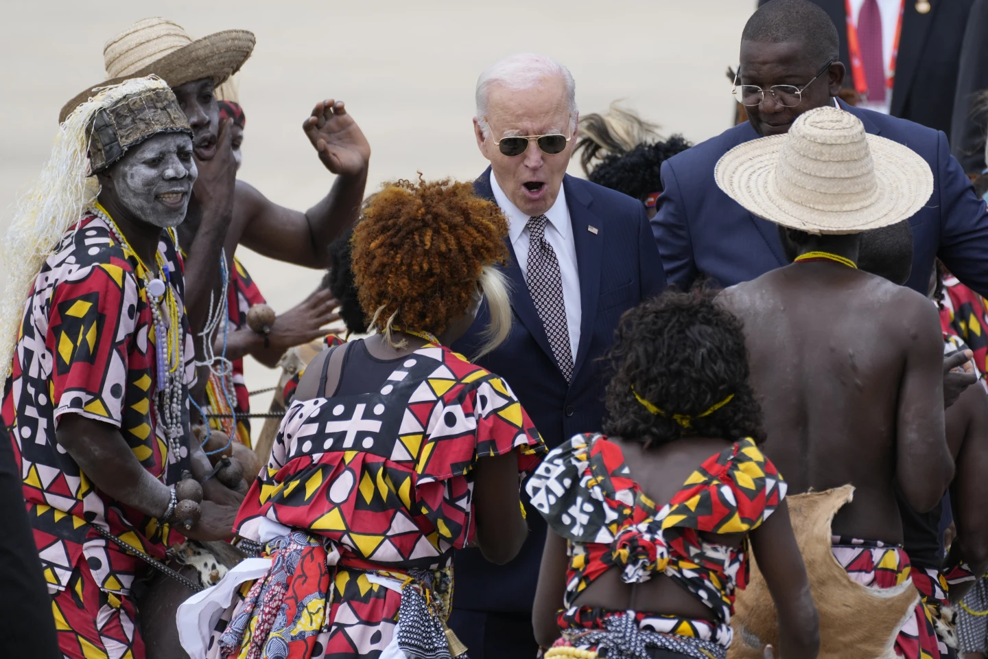 標本 Angola Onymacri langi 17mm Biden's Angola trip draws mixed reviews from Catholic leaders | Crux