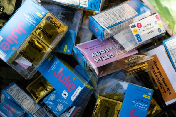 At Catholic colleges, student activists go underground to provide contraception