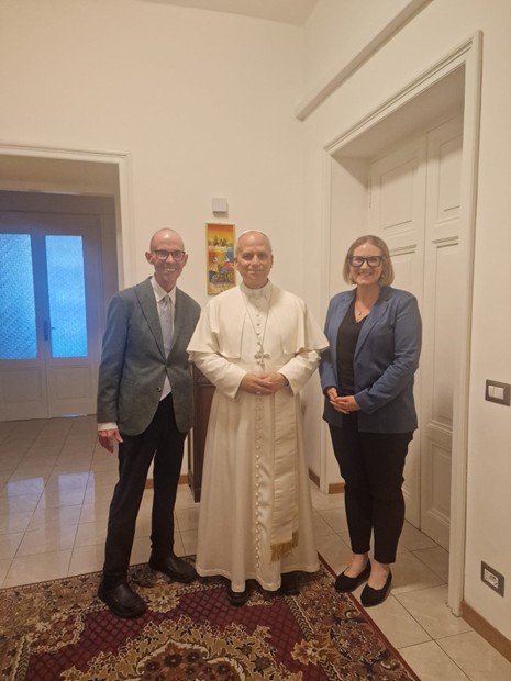CruxNow.Com's Editor-in-Chief John Allen, Pope Leo XIV and Crux's Elise Ann Allen at the Palazzo Sant'Uffizio at the Vatican on Jul 30, 2025. (Credit: CruxNow.com) 