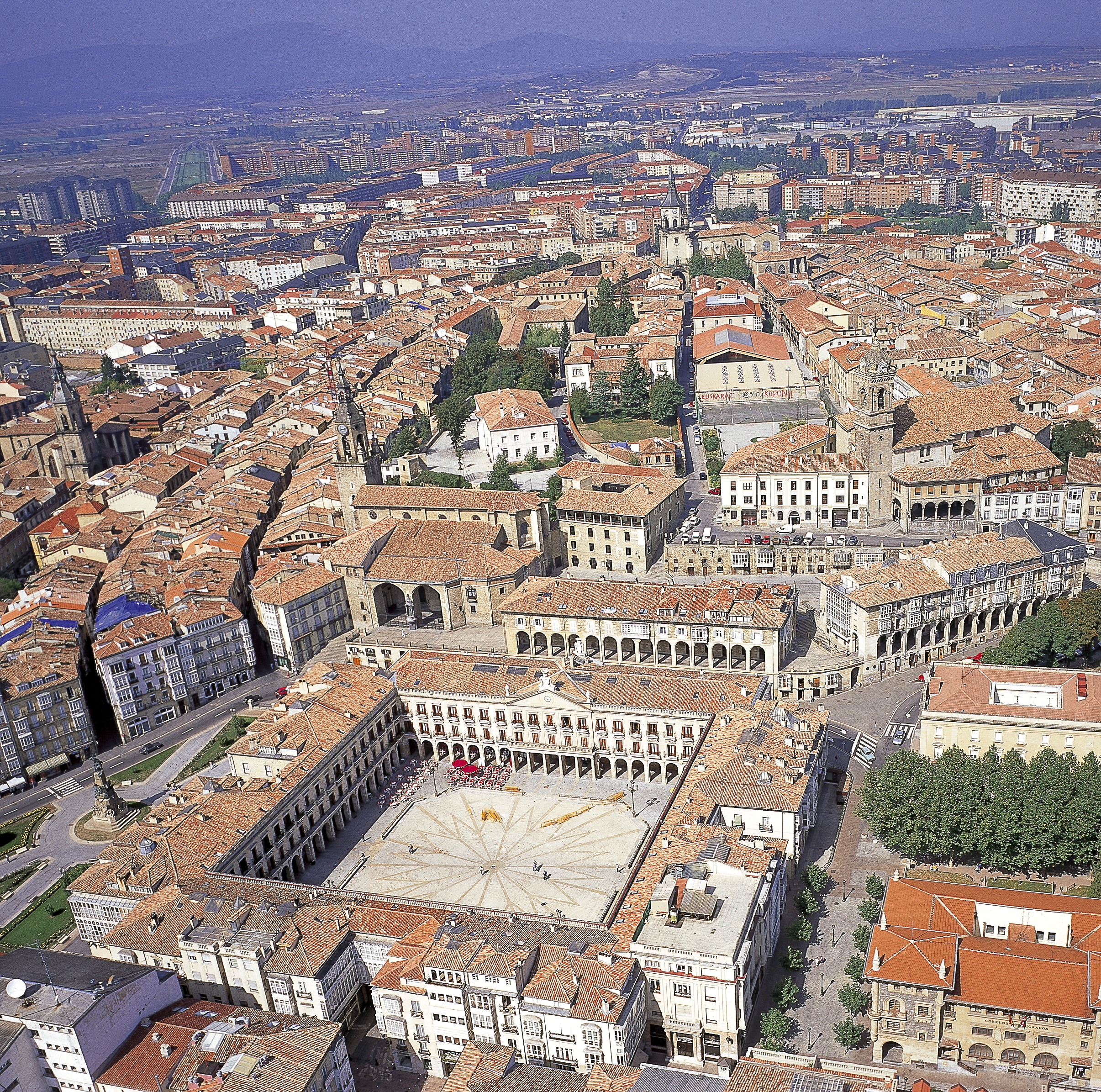 Basque criminal court acquits pro-lifers praying outside abortion clinic