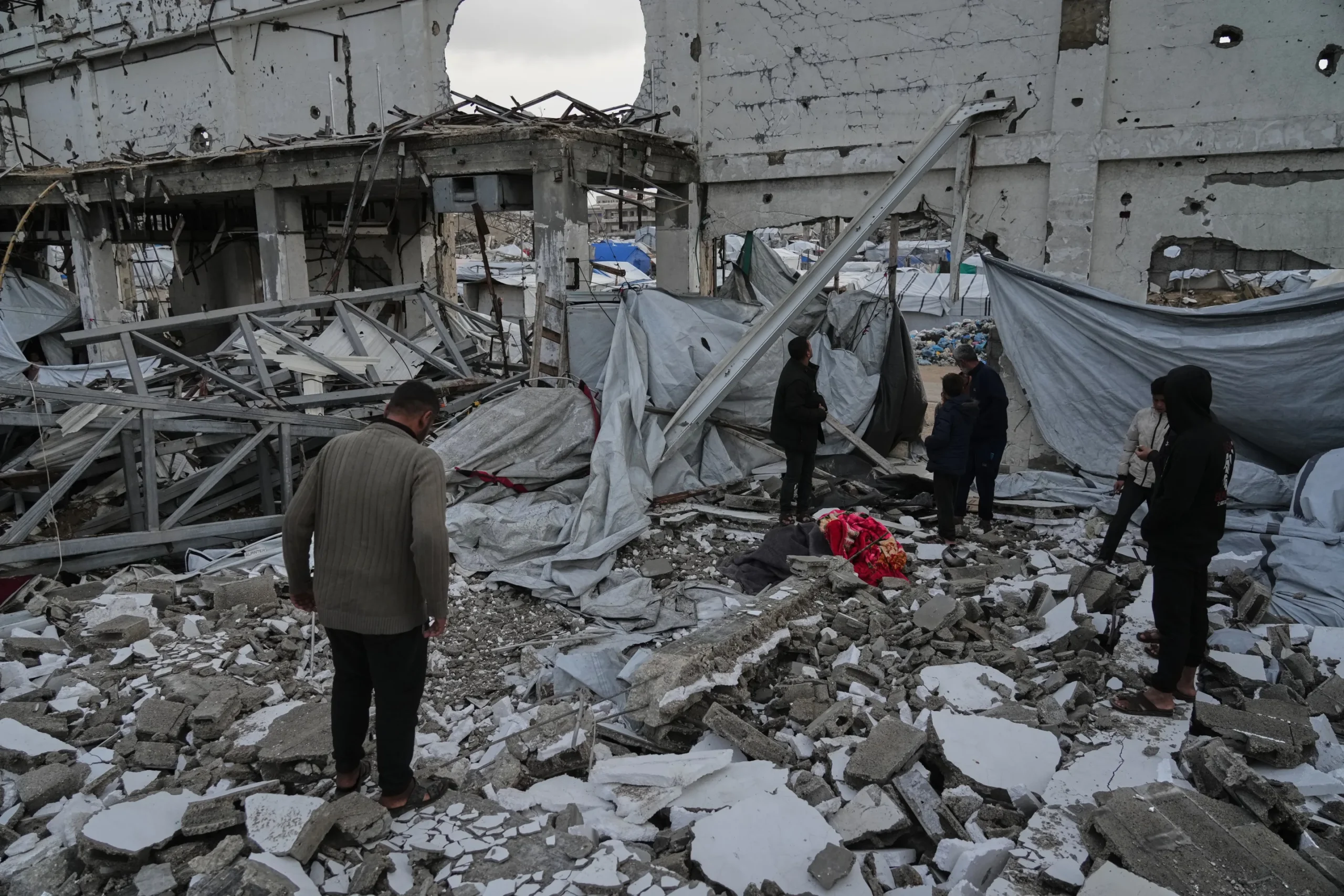 Gaza’s living conditions worsen as strong winds and hypothermia kill 5