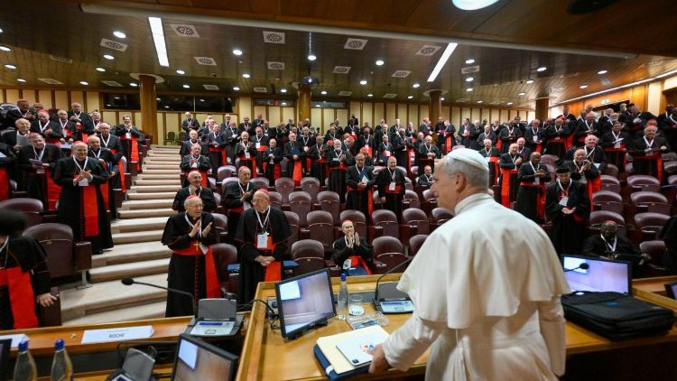 Pope says consistory must be free of personal, group ‘agendas’