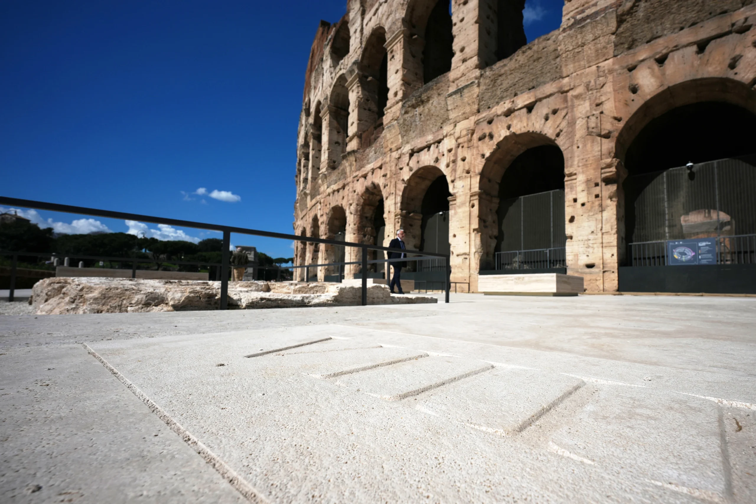 Rome’s Colosseum gets a fresh look that recreates the footprints of ...