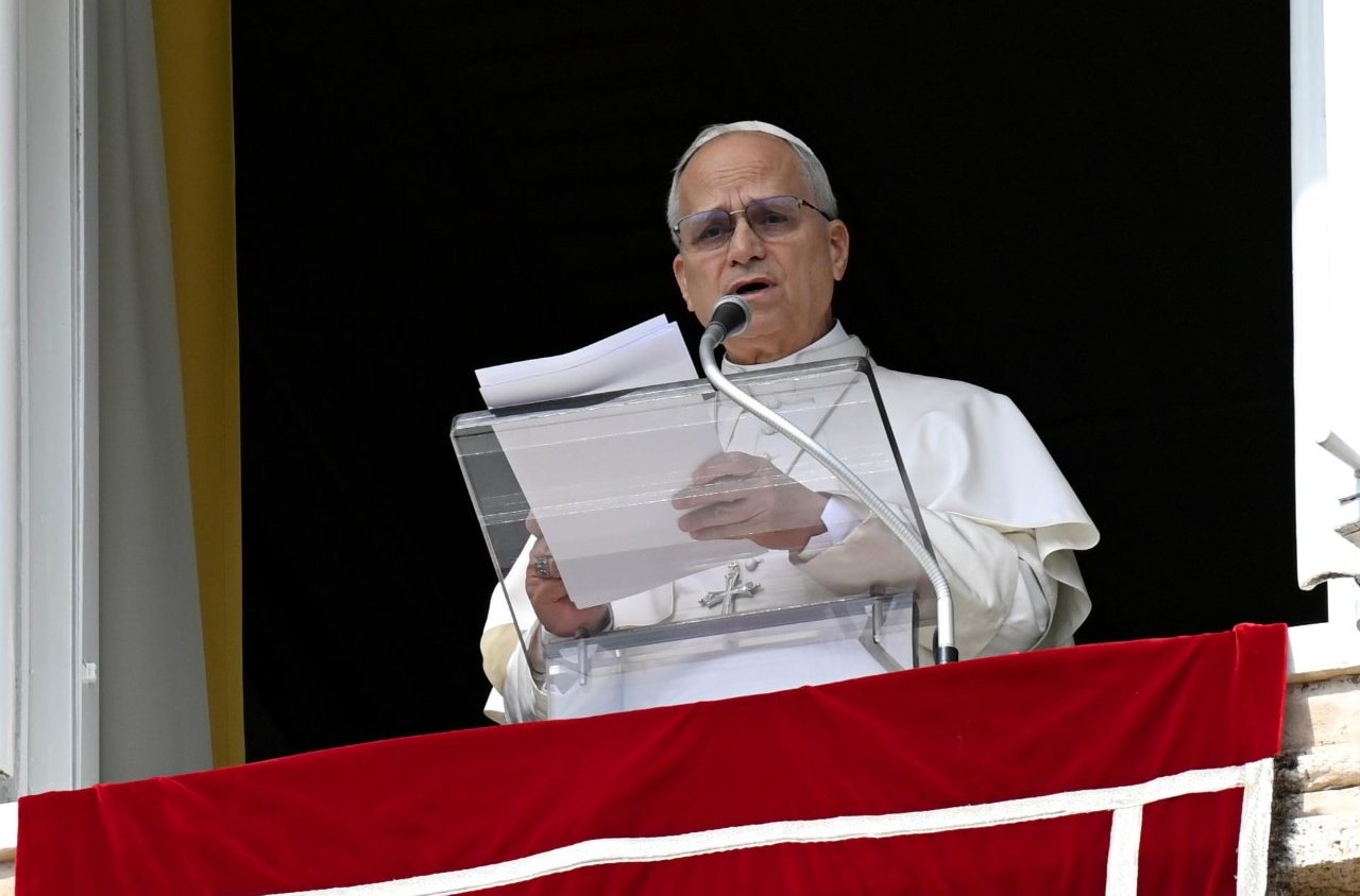 Pope issues fresh appeal for peace as Middle East conflict escalates