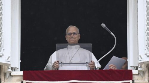 Pope calls for peace, says Christians ‘cannot remain silent’ before war