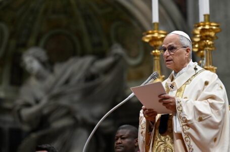 During Holy Week, Pope Leo urges Christians to be prophets of unity