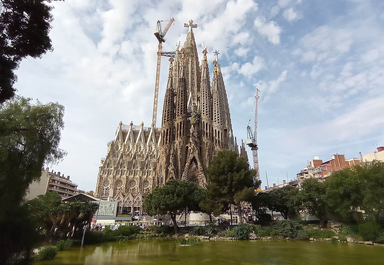 Spain’s ‘post-secular’ cultural moment may offer opportunity for Leo XIV