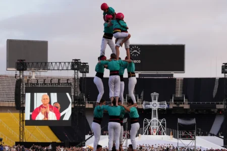 Pope Leo XIV sidesteps Catalan controversy in Barcelona