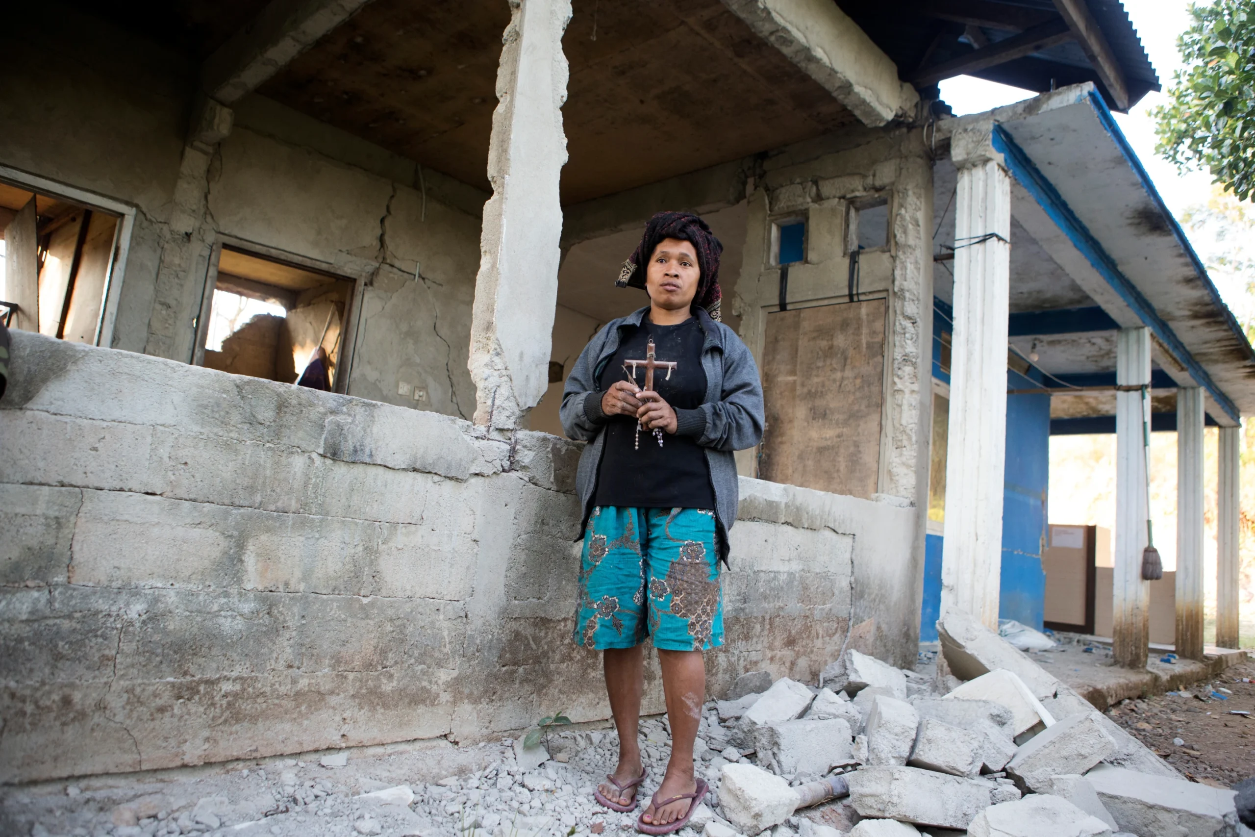 Archbishop gives first-hand account of Indonesia quake as Caritas, faithful respond; thousands sleep outdoors amid hundreds of aftershocks