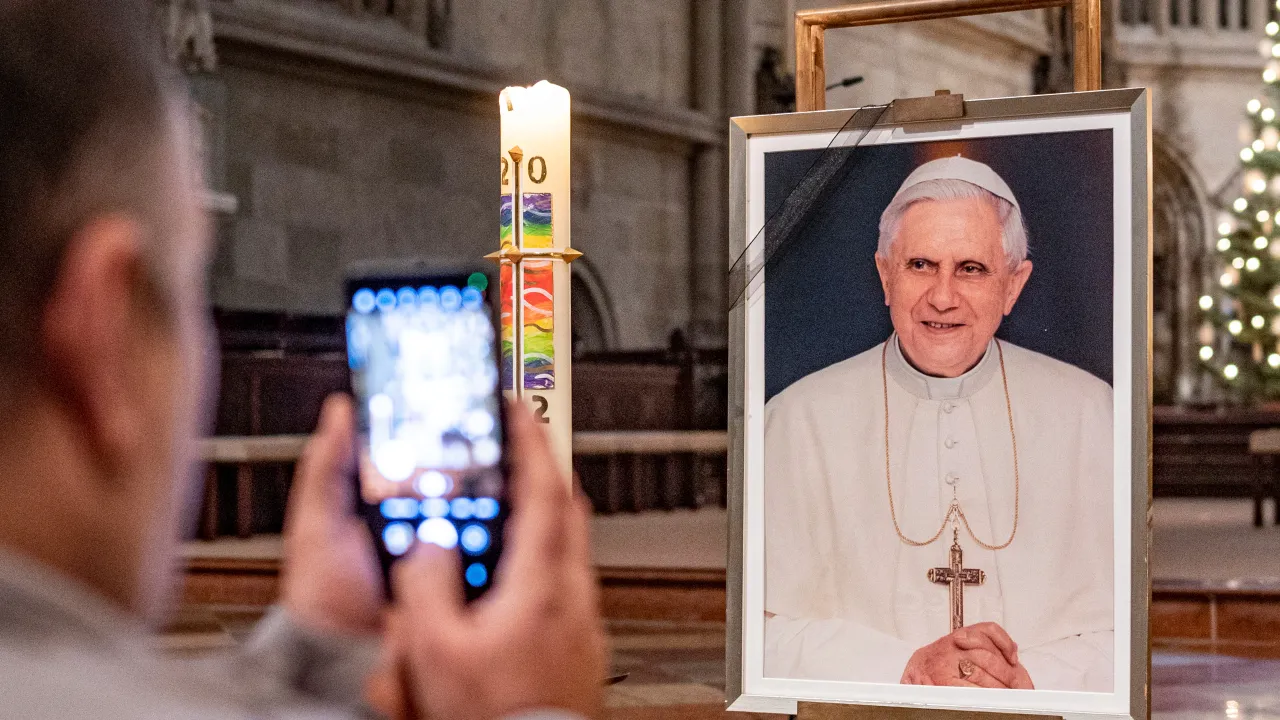 Pope Leo approves Vatican II document on interreligious dialogue quoting Benedict XVI’s controversial Regensburg speech