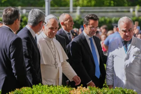Pope Leo XIV diagnosed with lung cancer after surgery to remove part of right lung